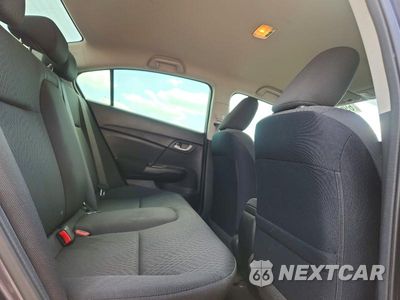 Zdjęcie 10 z 12 samochodu: 2015 HONDA CIVIC LX VIN:19XFB2F58FE286196 - miniatura