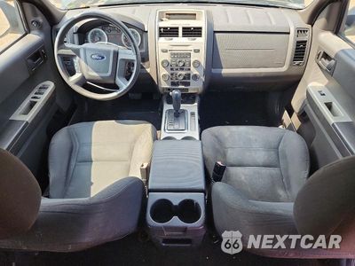 Zdjęcie 8 z 12 samochodu: 2008 FORD ESCAPE XLT VIN:1FMCU03178KC81652 - miniatura