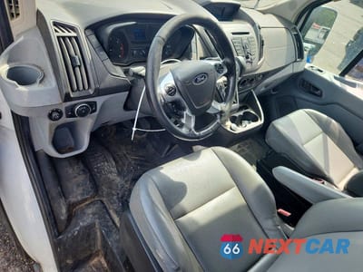 Zdjęcie 8 z 13 samochodu: 2017 FORD TRANSIT 250 DELIVERY VAN VIN:1FTYR2CV0HKA16615 - miniatura