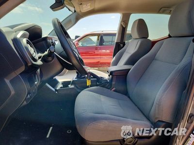 Zdjęcie 7 z 13 samochodu: 2019 TOYOTA TACOMA SR VIN:5TFAX5GN9KX151850 - miniatura
