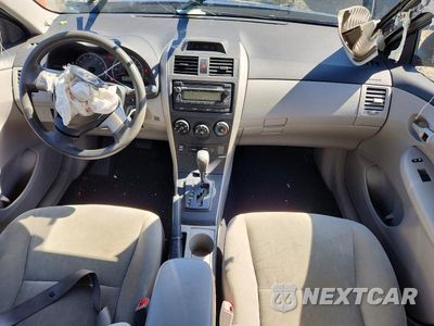 Zdjęcie 8 z 13 samochodu: 2012 TOYOTA COROLLA L VIN:2T1BU4EE6CC843459 - miniatura