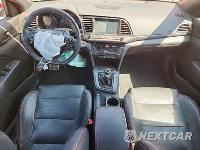 Zdjęcie 8 z 12 samochodu: 2017 HYUNDAI ELANTRA SPORT VIN:KMHD04LBXHU354503 - miniatura