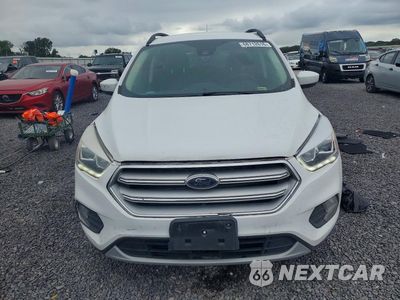 Piąte zdjęcie samochodu w środku: 2018 FORD ESCAPE SEL VIN:1FMCU0HD4JUB42933 - miniatura