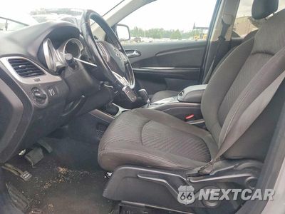 Zdjęcie 7 z 13 samochodu: 2018 DODGE JOURNEY SE VIN:3C4PDCAB5JT196249 - miniatura