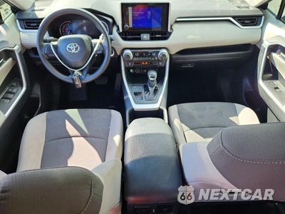Zdjęcie 8 z 14 samochodu: 2024 TOYOTA RAV4 XLE VIN:2T3W1RFV5RW350893 - miniatura