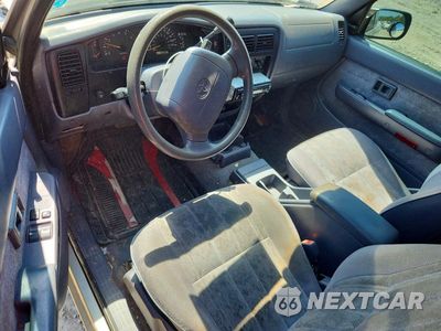 Zdjęcie 8 z 12 samochodu: 2000 TOYOTA TACOMA BASE VIN:4TAVL52NXYZ669348 - miniatura