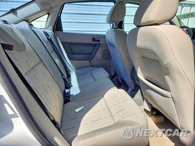 Zdjęcie 10 z 12 samochodu: 2008 FORD FOCUS SE VIN:1FAHP35N18W224039 - miniatura