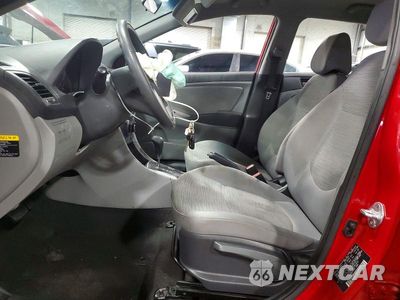 Zdjęcie 7 z 13 samochodu: 2016 HYUNDAI ACCENT SE VIN:KMHCT5AE5GU281433 - miniatura