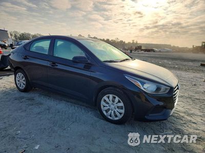 Czwarte zdjęcie samochodu z boku: 2021 HYUNDAI ACCENT SE VIN:3KPC24A63ME150666 - miniatura