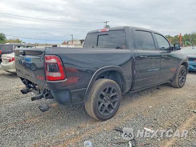 Trzecie zdjęcie samochodu z tyłu: 2019 RAM 1500 LARAMIE VIN:1C6SRFJT6KN811051 - miniatura