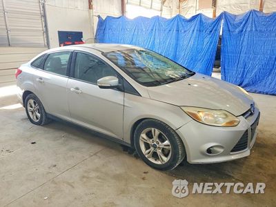 Czwarte zdjęcie samochodu z boku: 2013 FORD FOCUS SE VIN:1FADP3F26DL262702 - miniatura