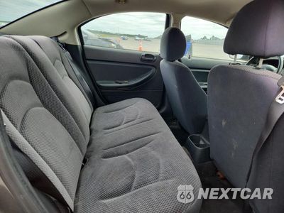 Zdjęcie 10 z 12 samochodu: 2005 DODGE STRATUS SXT VIN:1B3EL46R05N654650 - miniatura