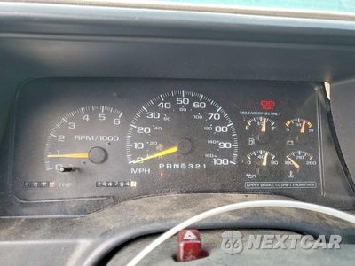 Zdjęcie 9 z 12 samochodu: 1999 GMC SUBURBAN K1500 VIN:1GKFK16R9XJ728425 - miniatura