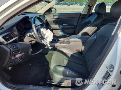 Zdjęcie 7 z 12 samochodu: 2019 KIA OPTIMA S VIN:5XXGT4L30KG284394 - miniatura