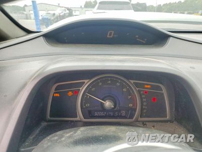 Zdjęcie 9 z 12 samochodu: 2010 HONDA CIVIC LX VIN:2HGFA1F54AH325474 - miniatura