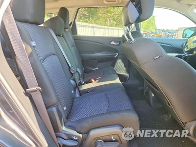 Zdjęcie 11 z 13 samochodu: 2020 DODGE JOURNEY SE VIN:3C4PDCAB9LT269027 - miniatura