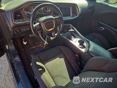 Zdjęcie 8 z 12 samochodu: 2015 DODGE CHALLENGER SXT VIN:2C3CDZAG8FH793607 - miniatura
