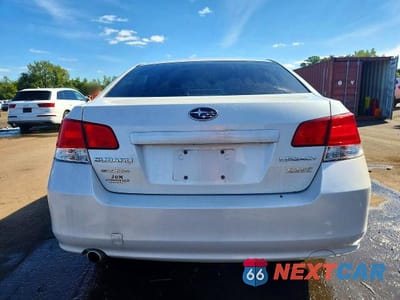 Zdjęcie 6 z 12 samochodu: 2014 SUBARU LEGACY 2.5I VIN:4S3BMBA65E3033318 - miniatura