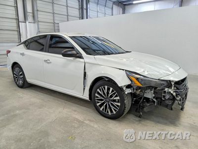 Czwarte zdjęcie samochodu z boku: 2024 NISSAN ALTIMA SV VIN:1N4BL4DVXRN421291 - miniatura