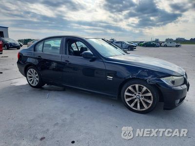 Czwarte zdjęcie samochodu z boku: 2011 BMW 328 XI SULEV VIN:WBAPK5C57BA661001 - miniatura