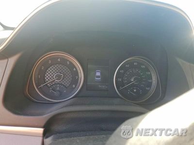 Zdjęcie 9 z 12 samochodu: 2020 HYUNDAI ELANTRA SEL VIN:5NPD84LFXLH627006 - miniatura