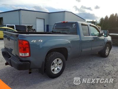 Trzecie zdjęcie samochodu z tyłu: 2013 GMC SIERRA K1500 SLE VIN:1GTR2VEA0DZ323921 - miniatura