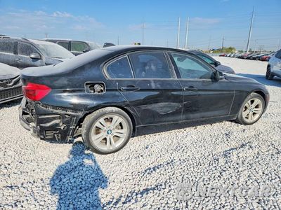 Trzecie zdjęcie samochodu z tyłu: 2016 BMW 328 I SULEV VIN:WBA8E9C55GK644136 - miniatura