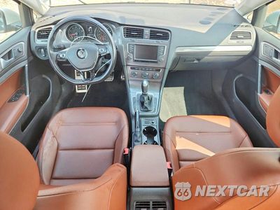 Zdjęcie 8 z 12 samochodu: 2017 VOLKSWAGEN GOLF ALLTRACK S VIN:3VWH17AU0HM509747 - miniatura