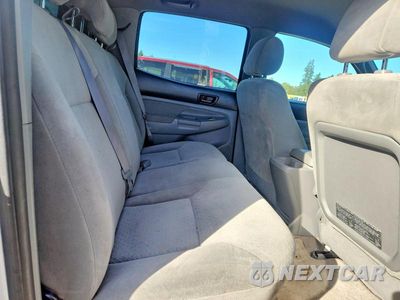 Zdjęcie 10 z 12 samochodu: 2006 TOYOTA TACOMA V6 VIN:5TELU42N36Z280071 - miniatura