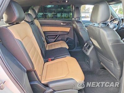 Zdjęcie 11 z 14 samochodu: 2020 VOLKSWAGEN ATLAS CROSS SPORT SEL PREMIUM R-LINE VIN:1V2TE2CA0LC225020 - miniatura