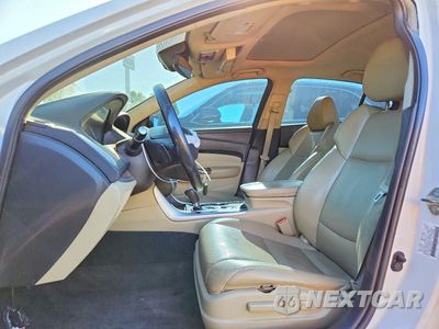 Zdjęcie 7 z 12 samochodu: 2018 ACURA TLX TECH VIN:19UUB1F58JA002869 - miniatura