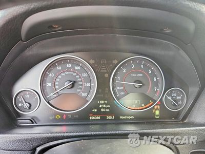 Zdjęcie 9 z 12 samochodu: 2013 BMW 335 VIN:WBA3B9C59DJ437060 - miniatura