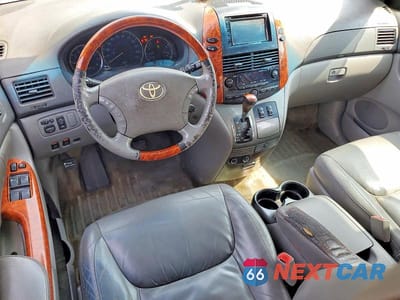 Zdjęcie 8 z 12 samochodu: 2008 TOYOTA SIENNA XLE LIMITED VIN:5TDZK22C58S132233 - miniatura