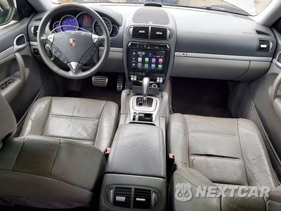 Zdjęcie 8 z 12 samochodu: 2008 PORSCHE CAYENNE S VIN:WP1AB29P18LA30787 - miniatura