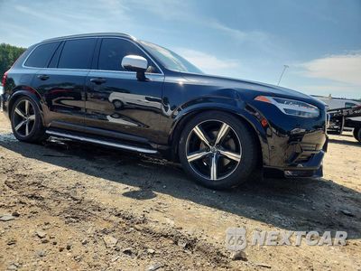 Czwarte zdjęcie samochodu z boku: 2016 VOLVO XC90 T6 VIN:YV4A22PM3G1040769 - miniatura