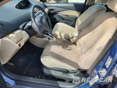 Zdjęcie 7 z 13 samochodu: 2007 TOYOTA YARIS BASE VIN:JTDBT903671081007 - miniatura