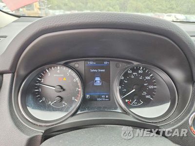 Zdjęcie 9 z 13 samochodu: 2018 NISSAN ROGUE SV VIN:5N1AT2MT2JC705700 - miniatura