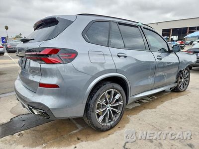 Trzecie zdjęcie samochodu z tyłu: 2026 B M W X SERIES X5 4D SUV 40I XDRIVE MSPORT VIN:5UX23EU06T9536103 - miniatura