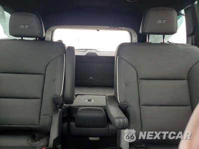 Zdjęcie 10 z 13 samochodu: 2025 BUICK ENCLAVE SPORT TOURING VIN:5GAERBRS8SJ142378 - miniatura