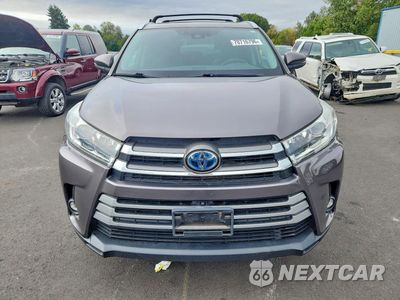 Piąte zdjęcie samochodu w środku: 2019 TOYOTA HIGHLANDER HYBRID LIMITED PLATINUM VIN:5TDDGRFH3KS062913 - miniatura