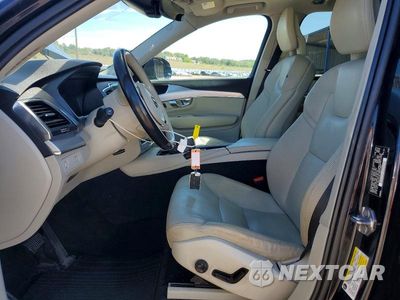 Zdjęcie 7 z 13 samochodu: 2016 VOLVO XC90 T6 VIN:YV4A22PK2G1069596 - miniatura