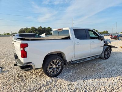 Trzecie zdjęcie samochodu z tyłu: 2019 CHEVROLET SILVERADO K1500 LT VIN:1GCUYDED7KZ157293 - miniatura