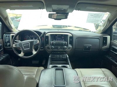 Zdjęcie 9 z 14 samochodu: 2015 GMC SIERRA K2500 DENALI VIN:1GT120E85FF601018 - miniatura