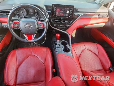 Zdjęcie 8 z 12 samochodu: 2022 TOYOTA CAMRY SE VIN:4T1G11AK0NU703076 - miniatura