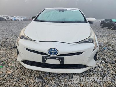 Piąte zdjęcie samochodu w środku: 2016 TOYOTA PRIUS TWO ECO VIN:JTDKARFU1G3023431 - miniatura