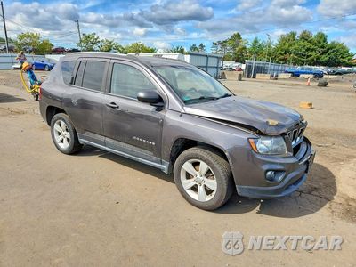 Czwarte zdjęcie samochodu z boku: 2015 JEEP COMPASS SPORT VIN:1C4NJDBB4FD152065 - miniatura