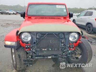 Piąte zdjęcie samochodu w środku: 2021 JEEP WRANGLER UNLIMITED SAHARA VIN:1C4HJXEG2MW652782 - miniatura