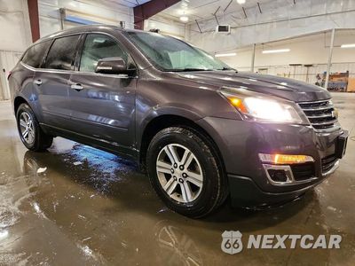Czwarte zdjęcie samochodu z boku: 2015 CHEVROLET TRAVERSE LT VIN:1GNKRGKD6FJ276944 - miniatura