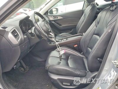 Zdjęcie 7 z 12 samochodu: 2018 MAZDA 3 TOURING VIN:3MZBN1V36JM170331 - miniatura