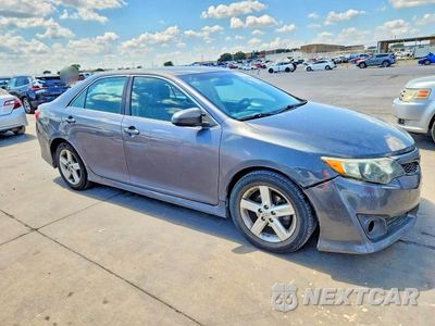 Czwarte zdjęcie samochodu z boku: 2014 TOYOTA CAMRY SE VIN:4T1BF1FK2EU406332 - miniatura